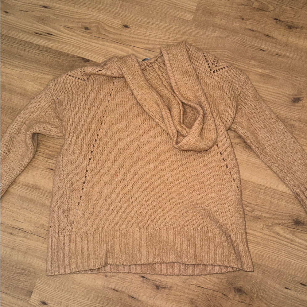 Sweater - Picture 2 of 3